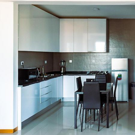 Beautiful&brand new 2 bedrooms apartment/ Magnifico e novo apartamento T2 Praia Esterno foto