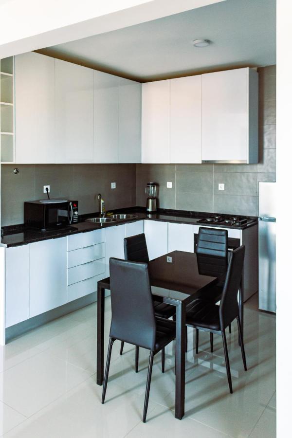 Beautiful&brand new 2 bedrooms apartment/ Magnifico e novo apartamento T2 Praia Esterno foto